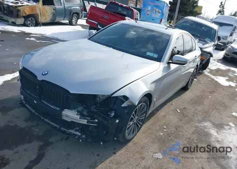 2019 BMW 530I xDrive z USA, uszkodzony, nr VIN WBAJA7C57KG910723